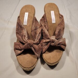 Xhilaration 4" Heel Slip On Sandal Wedge Wonens Sz 8.5